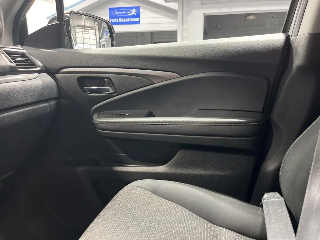 2021 Honda Ridgeline Sport - Photo 18