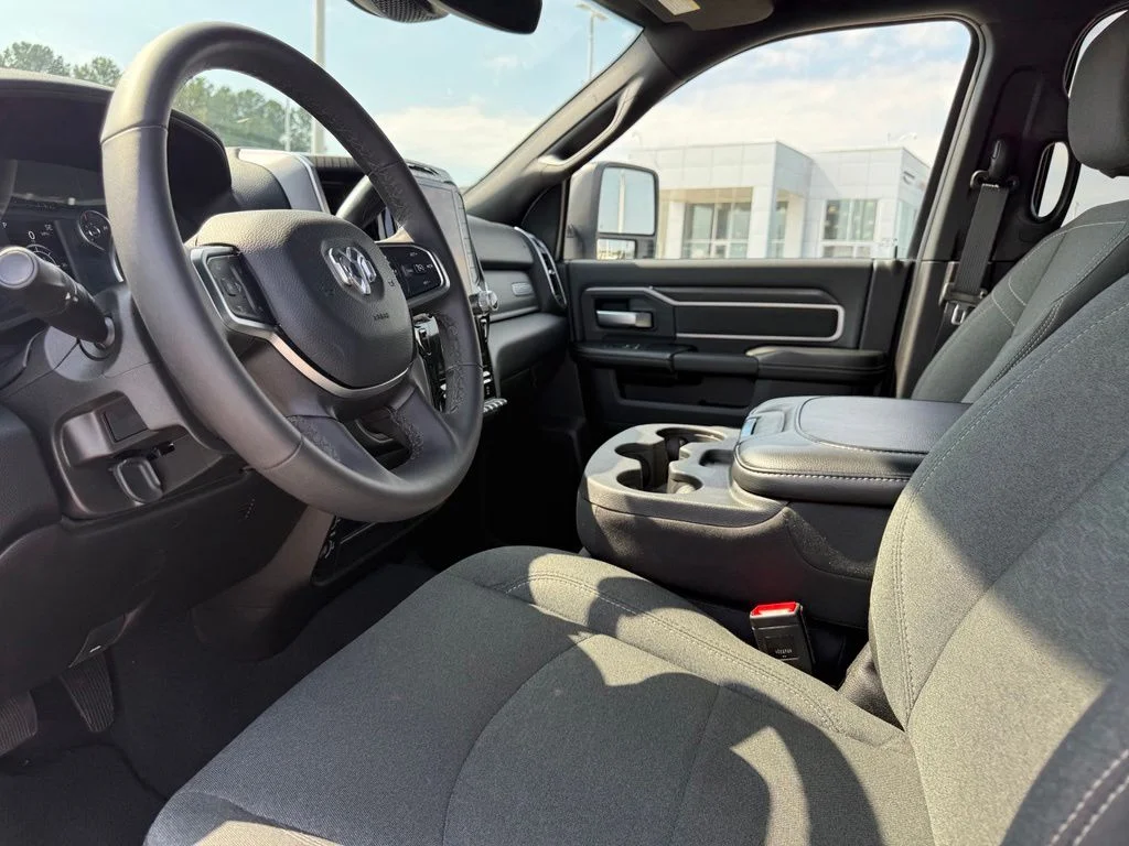 Used 2026 White Ram Big Horn image 18