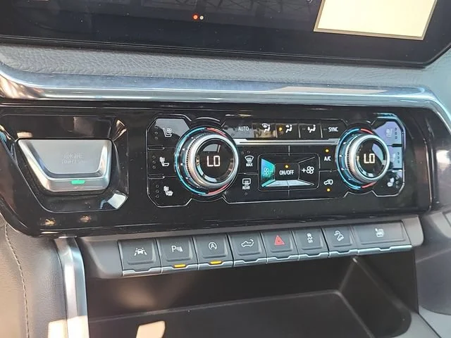 Used 2023 Onyx Black GMC Denali image 26