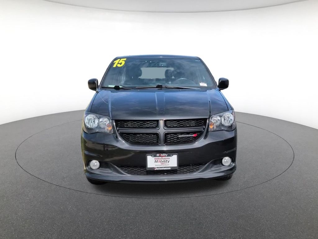 Used 2015 Black Dodge SXT image 14