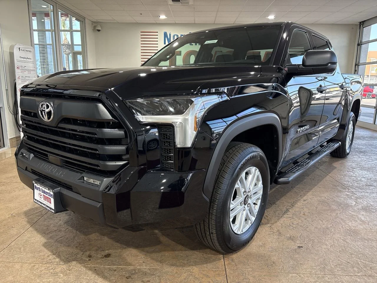 2026 Toyota Tundra SR5 - Photo 6