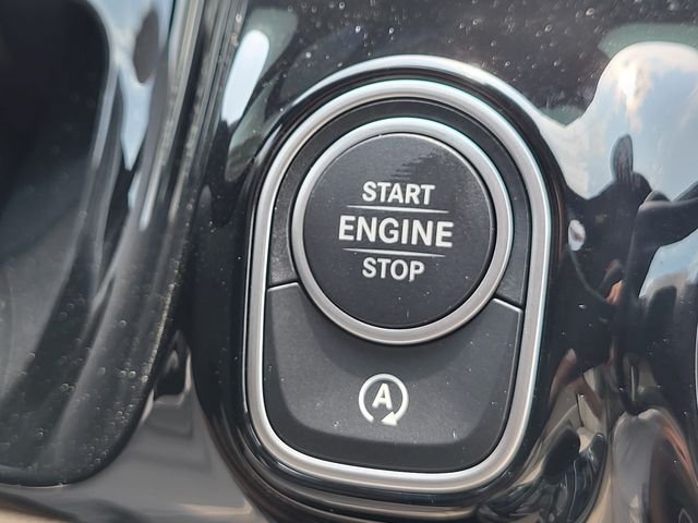 New 2026 Mountain Grey Metallic Mercedes-Benz GLA 250 image 23