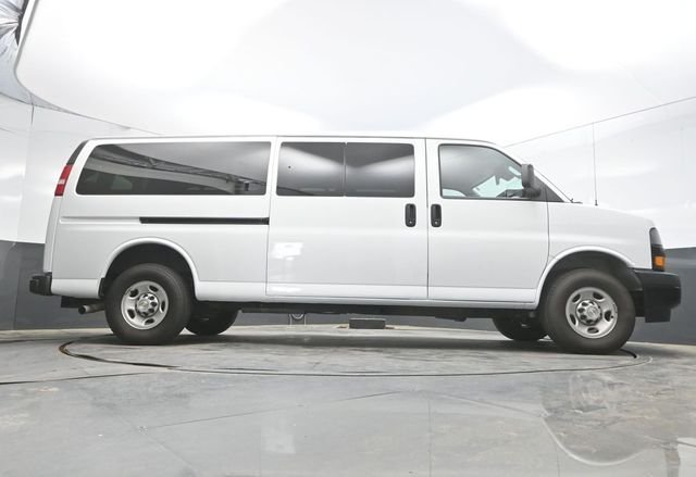 Used 2024 White Chevrolet LS image 39