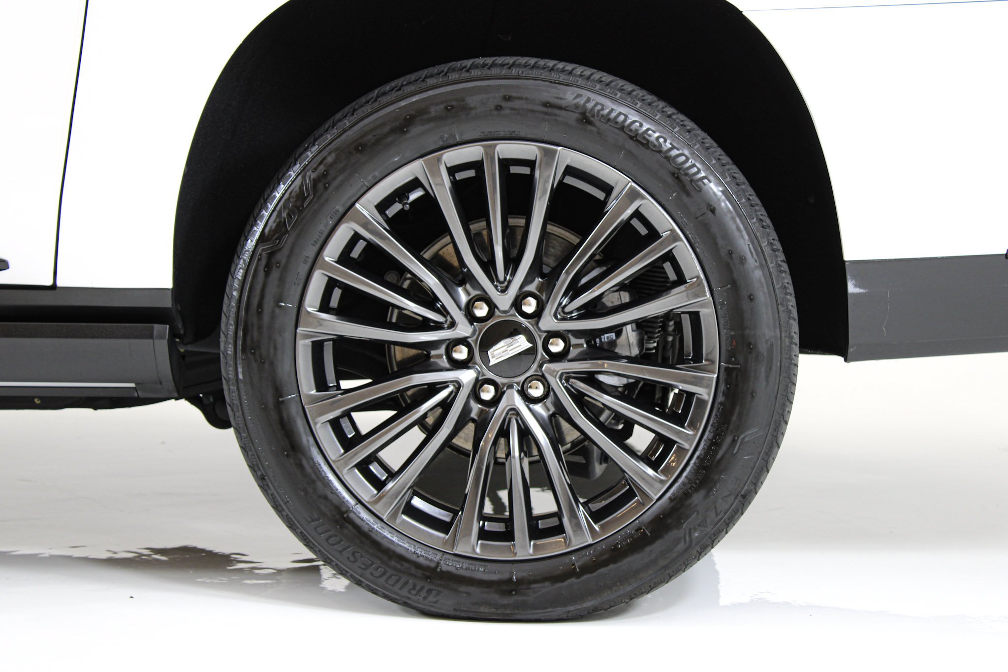 Used 2025 Crystal White Tricoat Cadillac Sport Platinum image 14