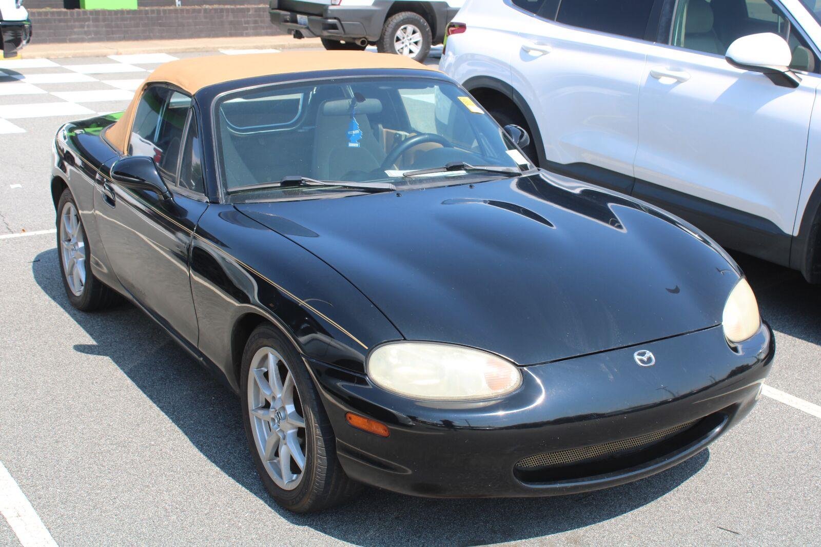 Used 1999  Mazda Base image 3