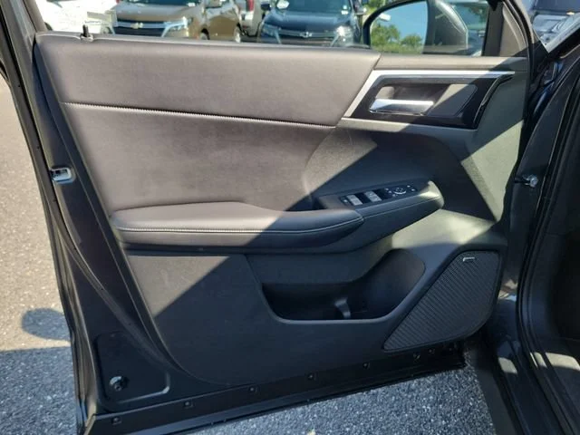 2025 Mitsubishi Outlander SE - Photo 20