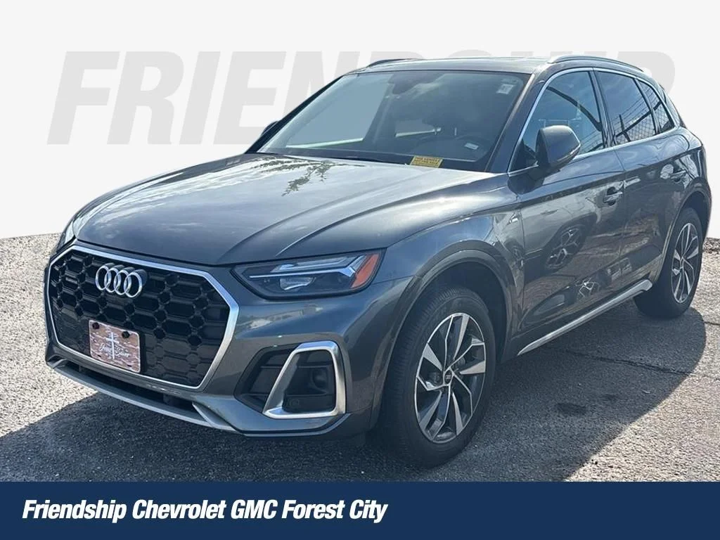 2023 Audi Q5 45 Premium Plus's photo