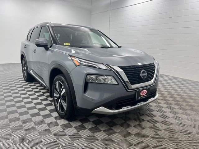 Used 2023 Boulder Gray Pearl Nissan Platinum image 1
