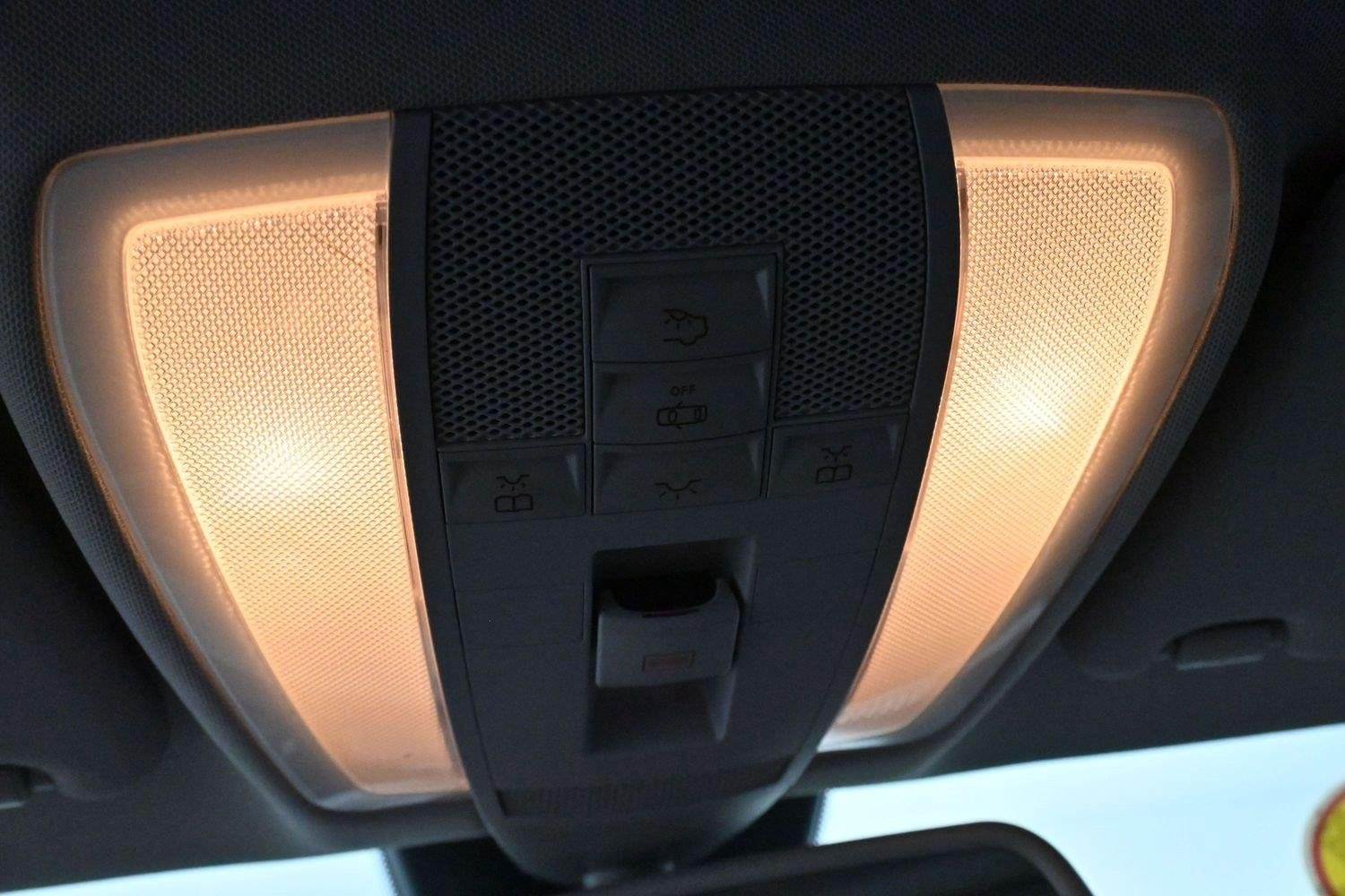 Used 2010 Black Mercedes-Benz GLK 350 image 27