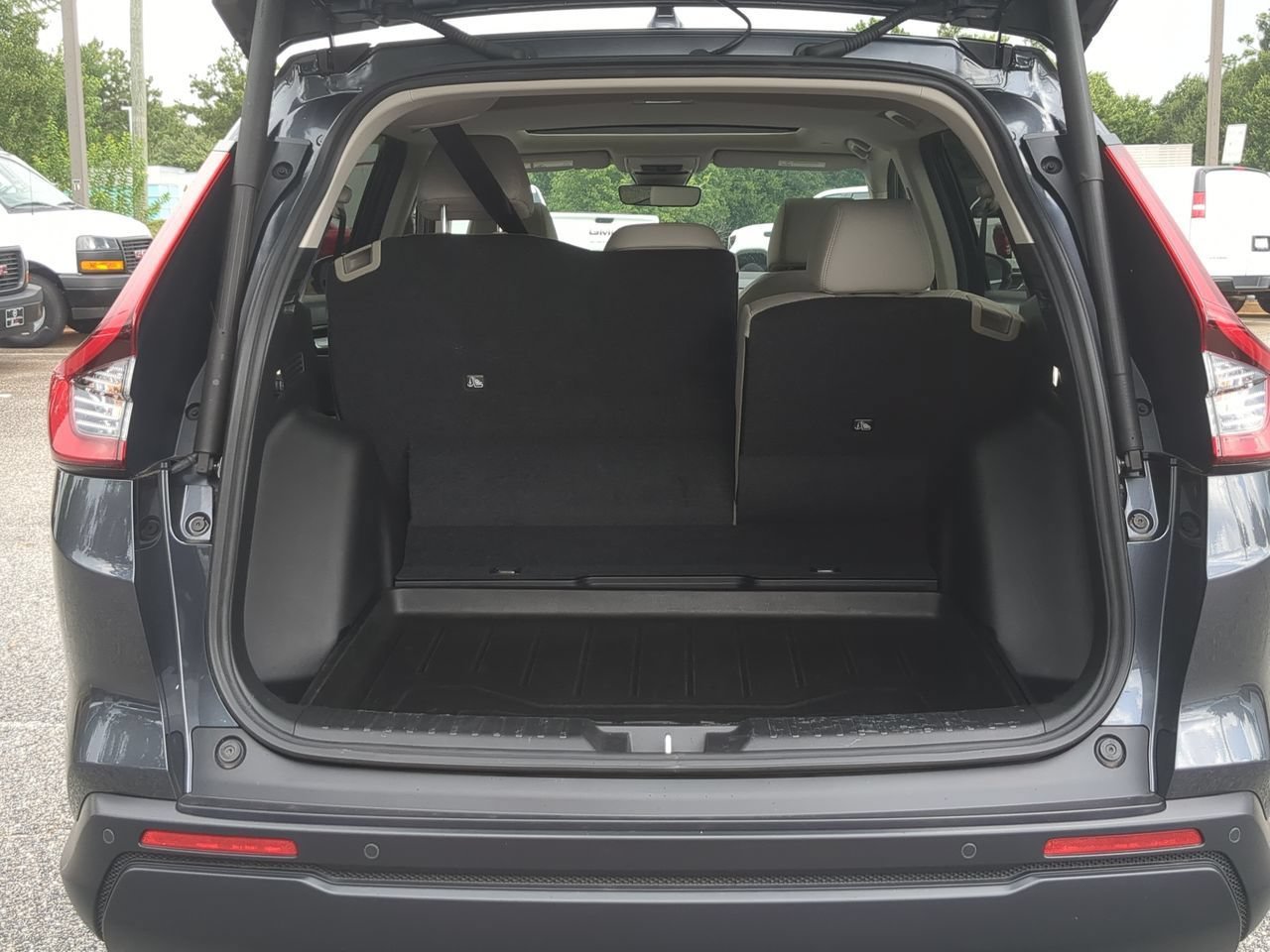 Used 2023 Gray Honda EX-L 2WD image 25
