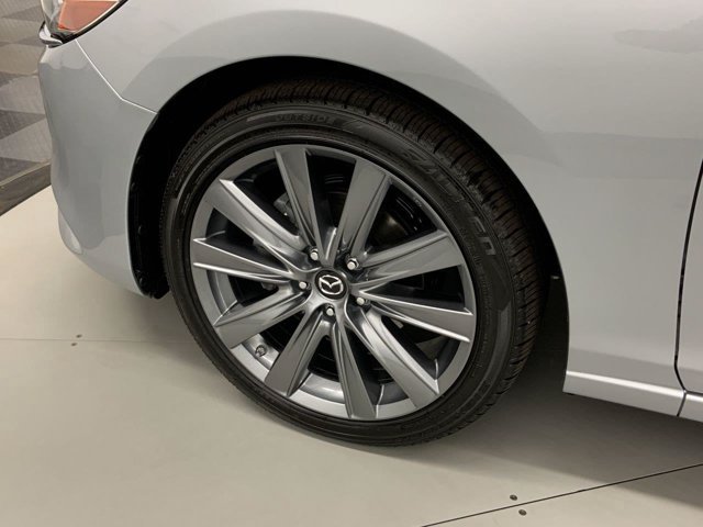 Used 2019 Sonic Silver Metallic Mazda Touring image 27