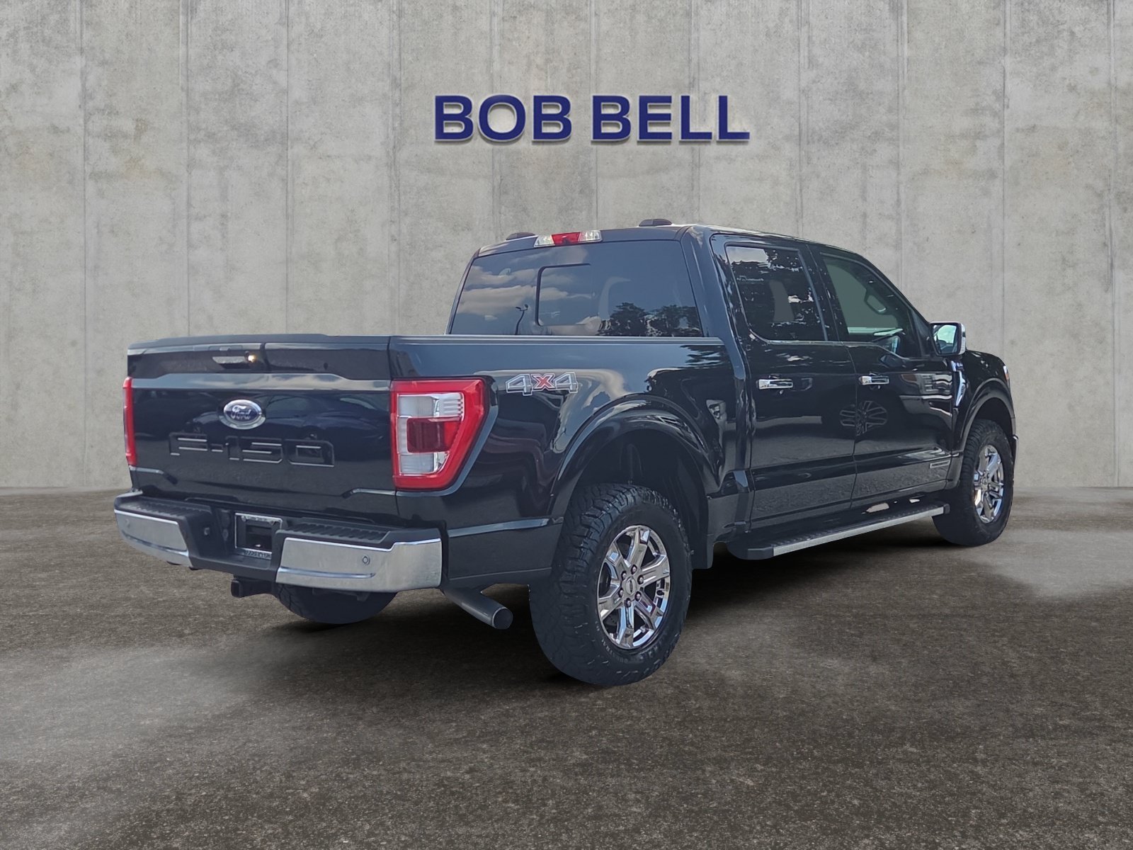 Certified Used 2021 Black Metallic Ford Lariat image 5