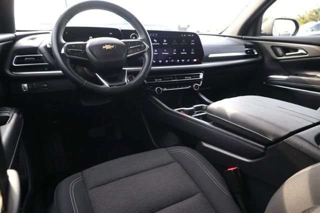 Used 2024 Blue Chevrolet LT image 12