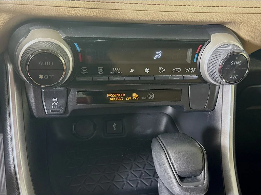 Certified Used 2022 White Toyota Hybrid XLE image 17