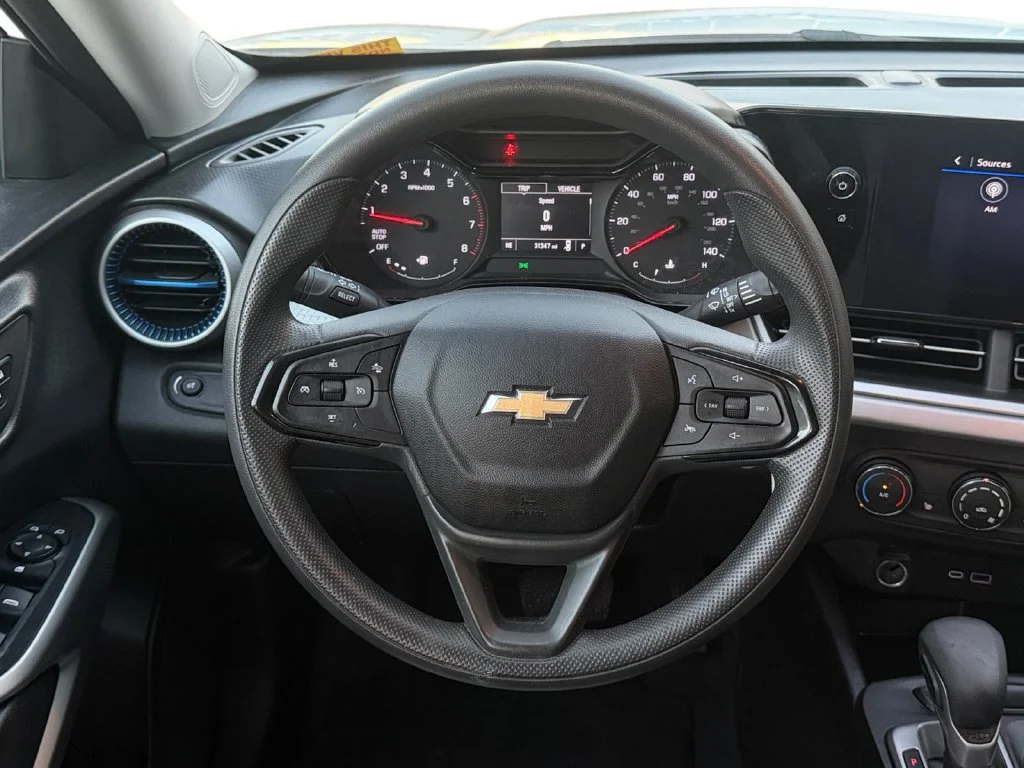 Used 2024 Summit White Chevrolet LS image 18