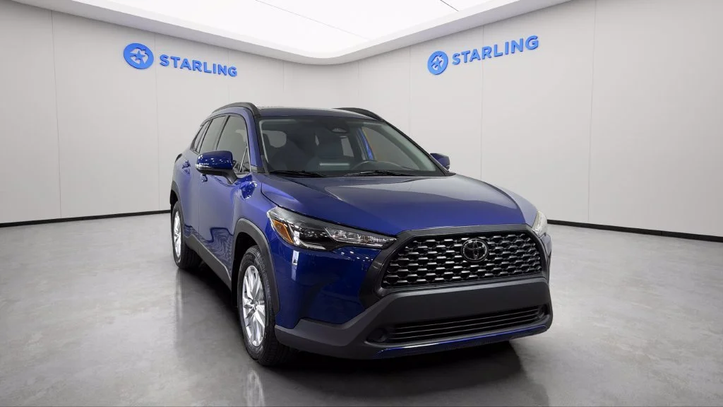 Used 2023 Blue Toyota LE image 16