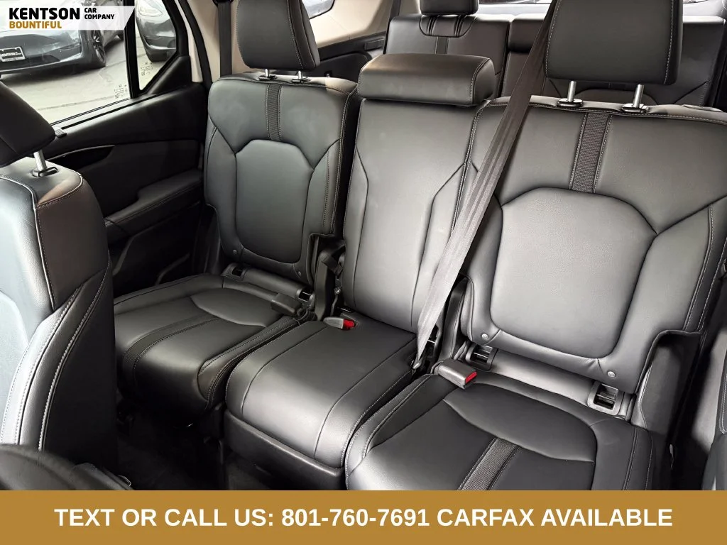 Used 2023 White Honda EX-L image 35
