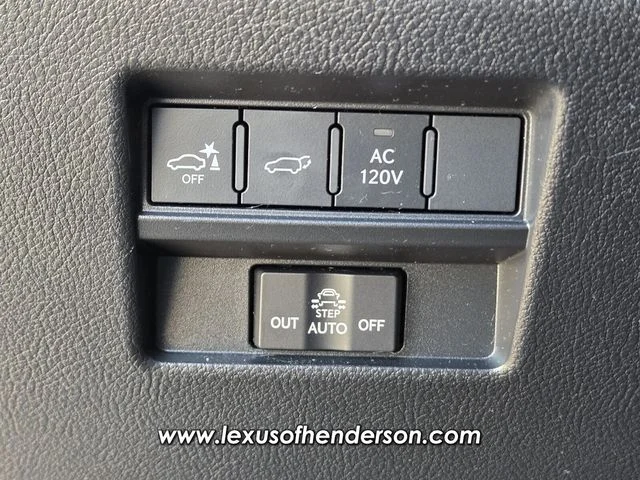 Certified Used 2025  Lexus 550 Luxury+ image 26