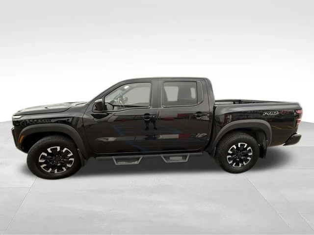 Used 2024 Black Nissan PRO-4X image 5