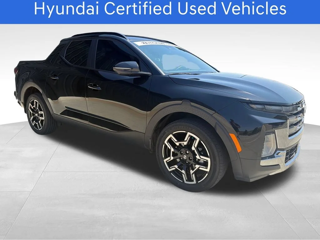 Certified Pre-Owned 2025 Hyundai Santa Cruz Limited