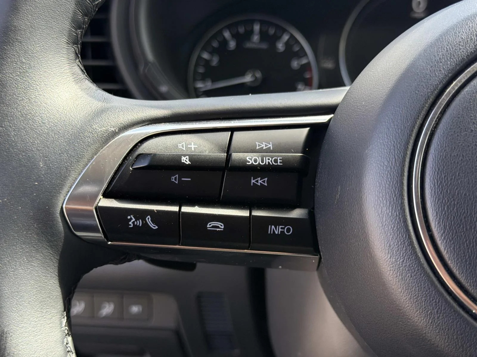 2025 Mazda CX-30 Turbo Premium Plus - Photo 9