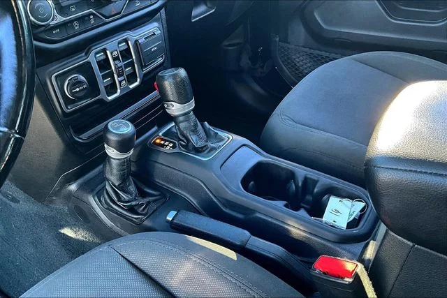 Certified Used 2022 Black Jeep Sport image 19