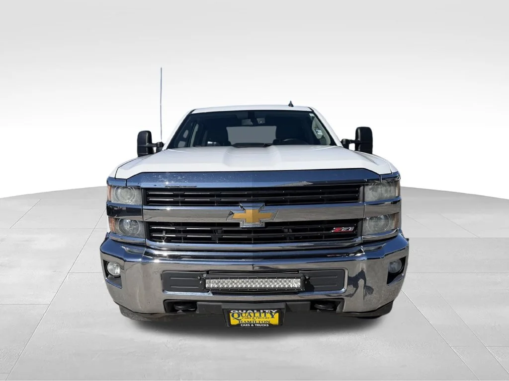 Used 2015 White Chevrolet LT image 8