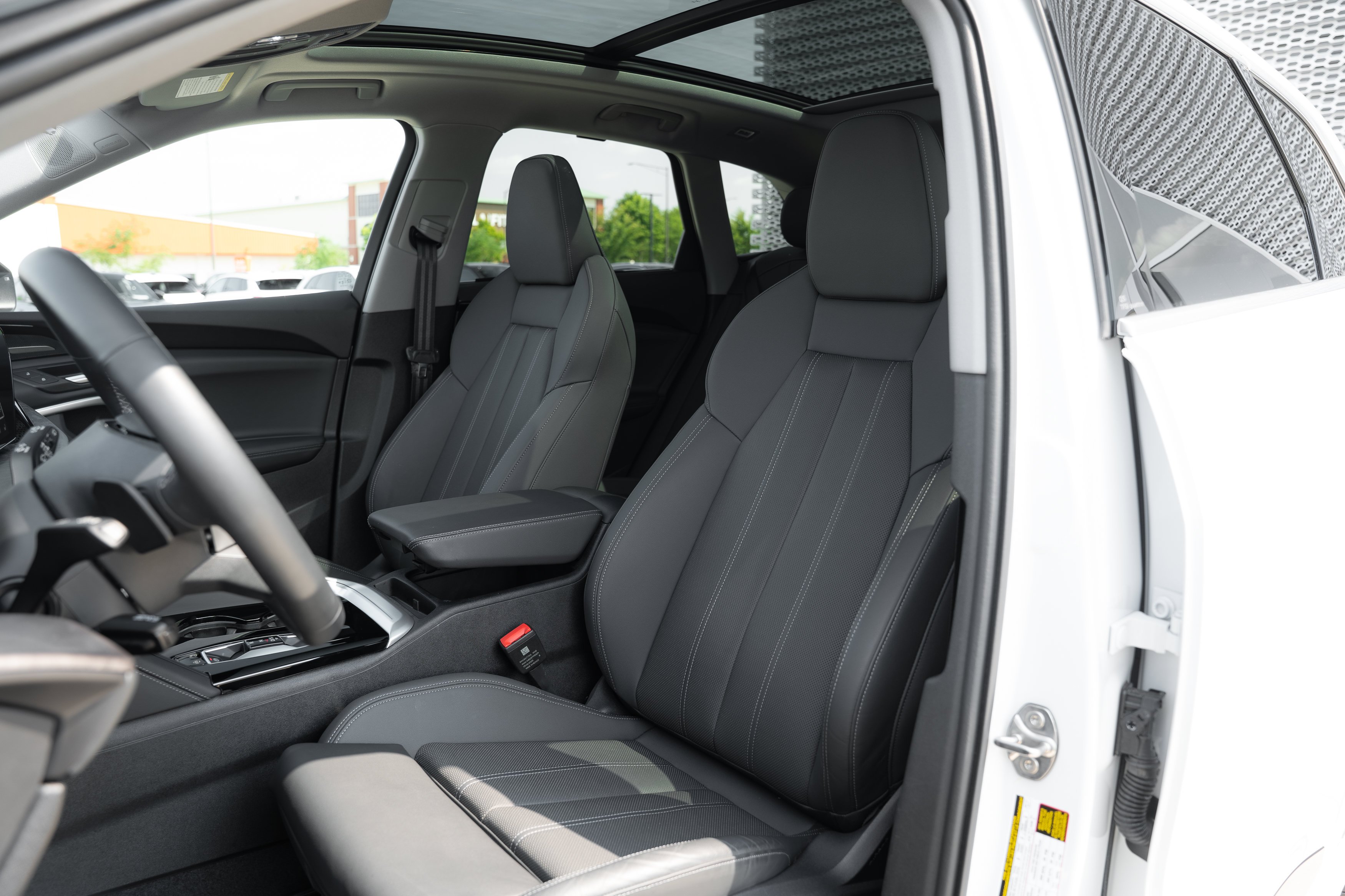Certified Used 2025 Glacier White Metallic Audi Premium Plus image 19