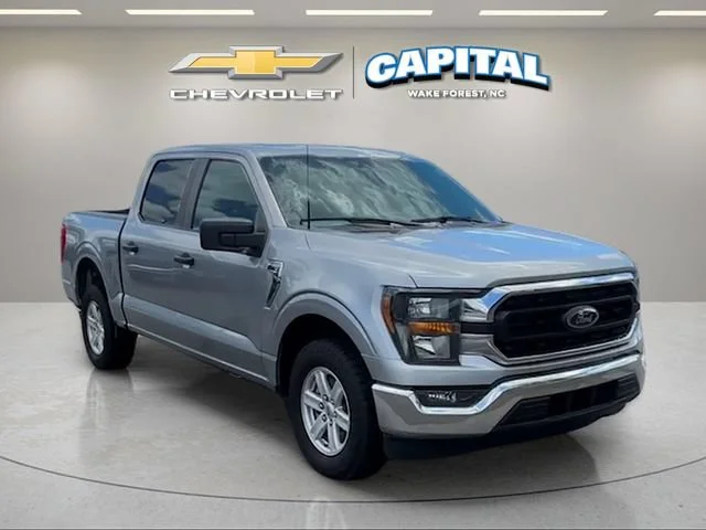 Used 2023 Silver Ford XLT image 7
