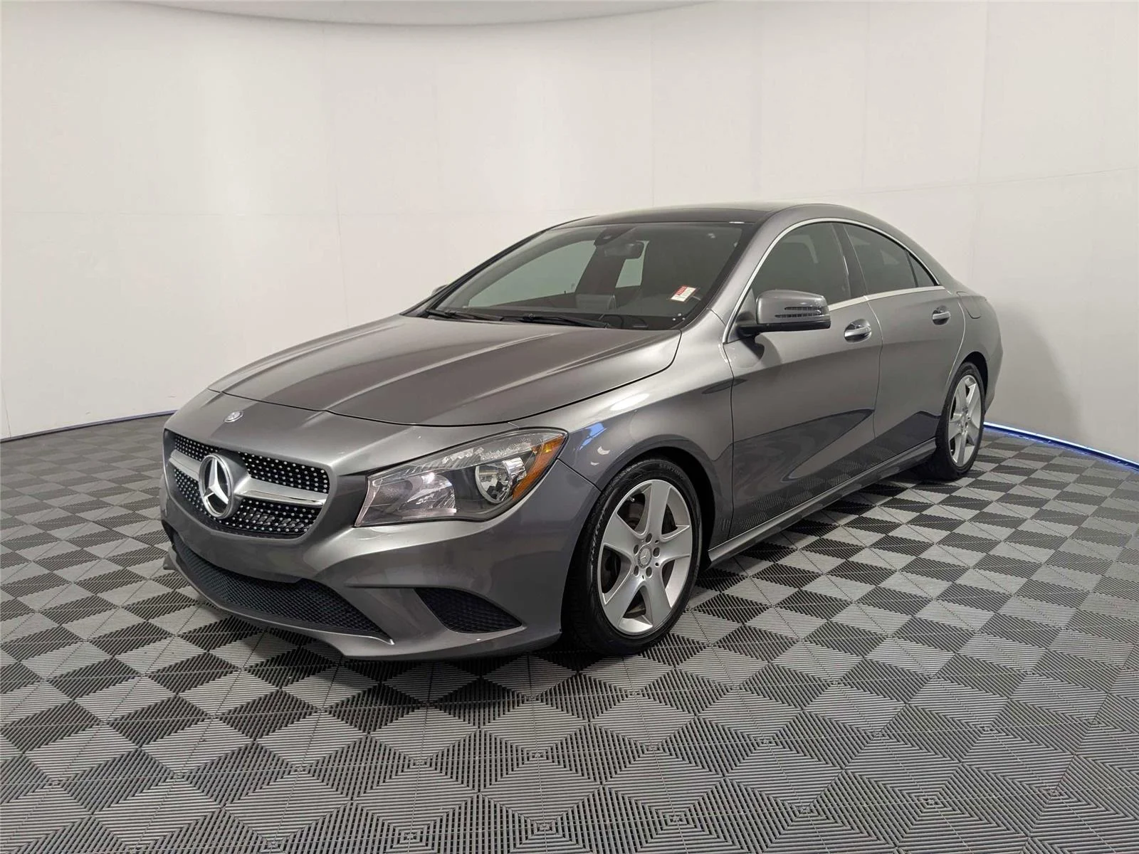 WDDSJ4GB2GN357316