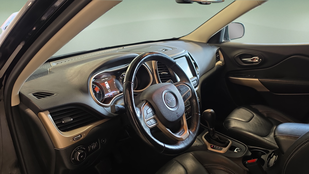 Used 2018 Black Jeep Limited image 15