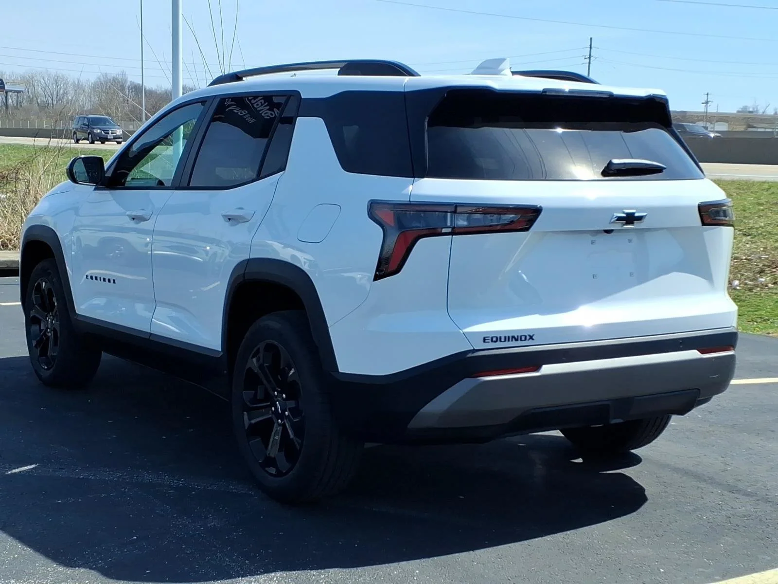 New 2026 Summit White Chevrolet LT image 4