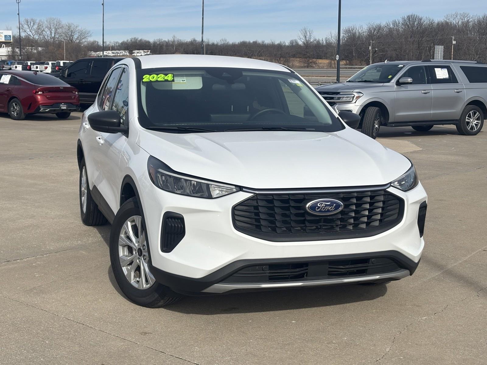 Used 2024 Ford Escape Active with VIN 1FMCU0GN4RUA56236 for sale in Kansas City