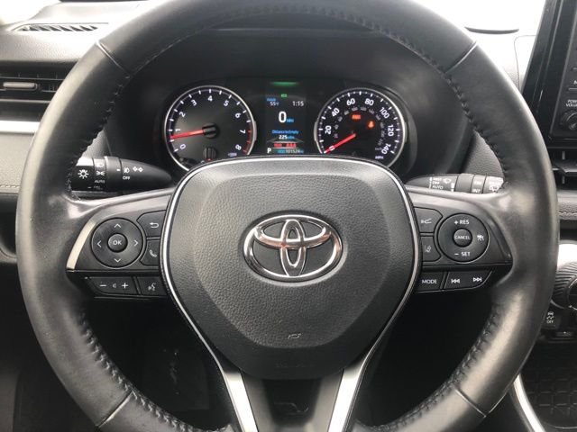 Certified Used 2020 Gray Toyota XLE image 24