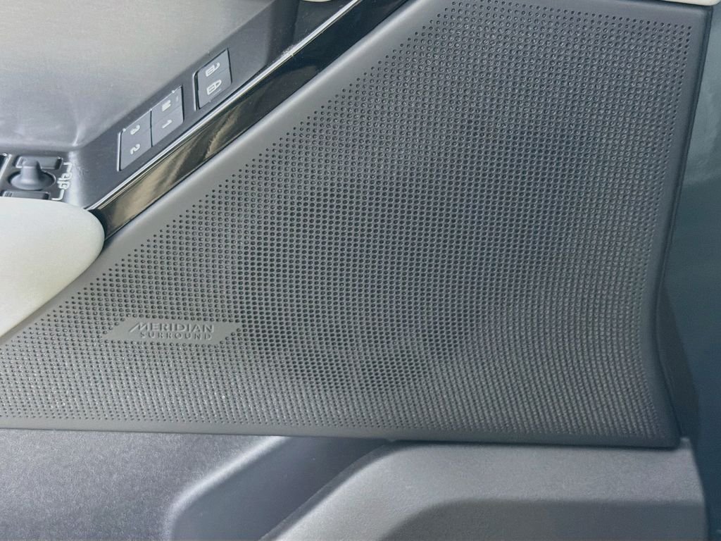 New 2026 Giola Green Land Rover S image 19