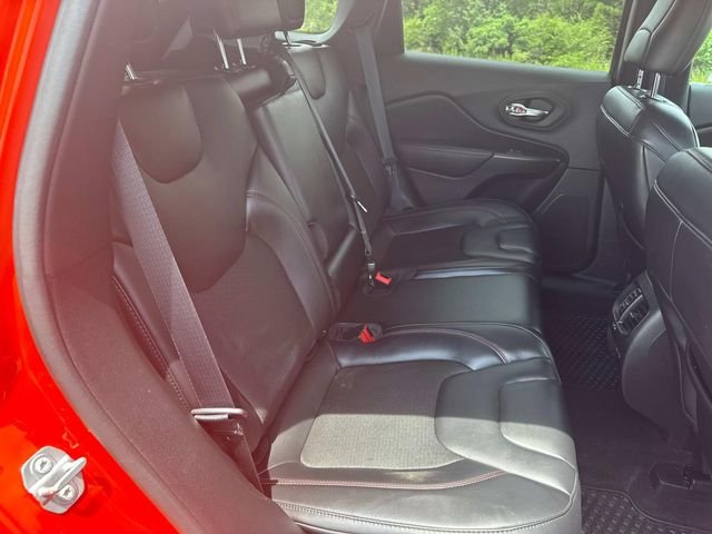 Used 2021 Orange Jeep Trailhawk image 21