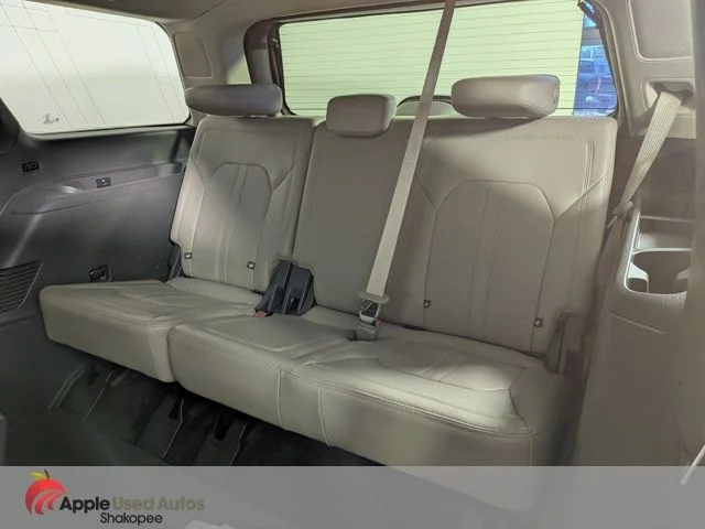 Used 2018 White Ford Limited image 43