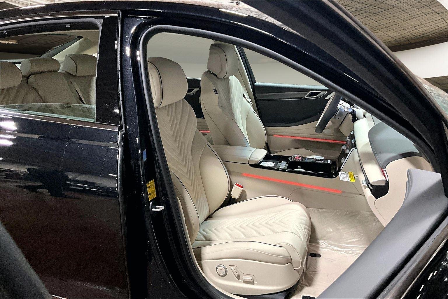 New 2026 Vik Black Genesis 2.5T SPORT PRESTIGE image 12