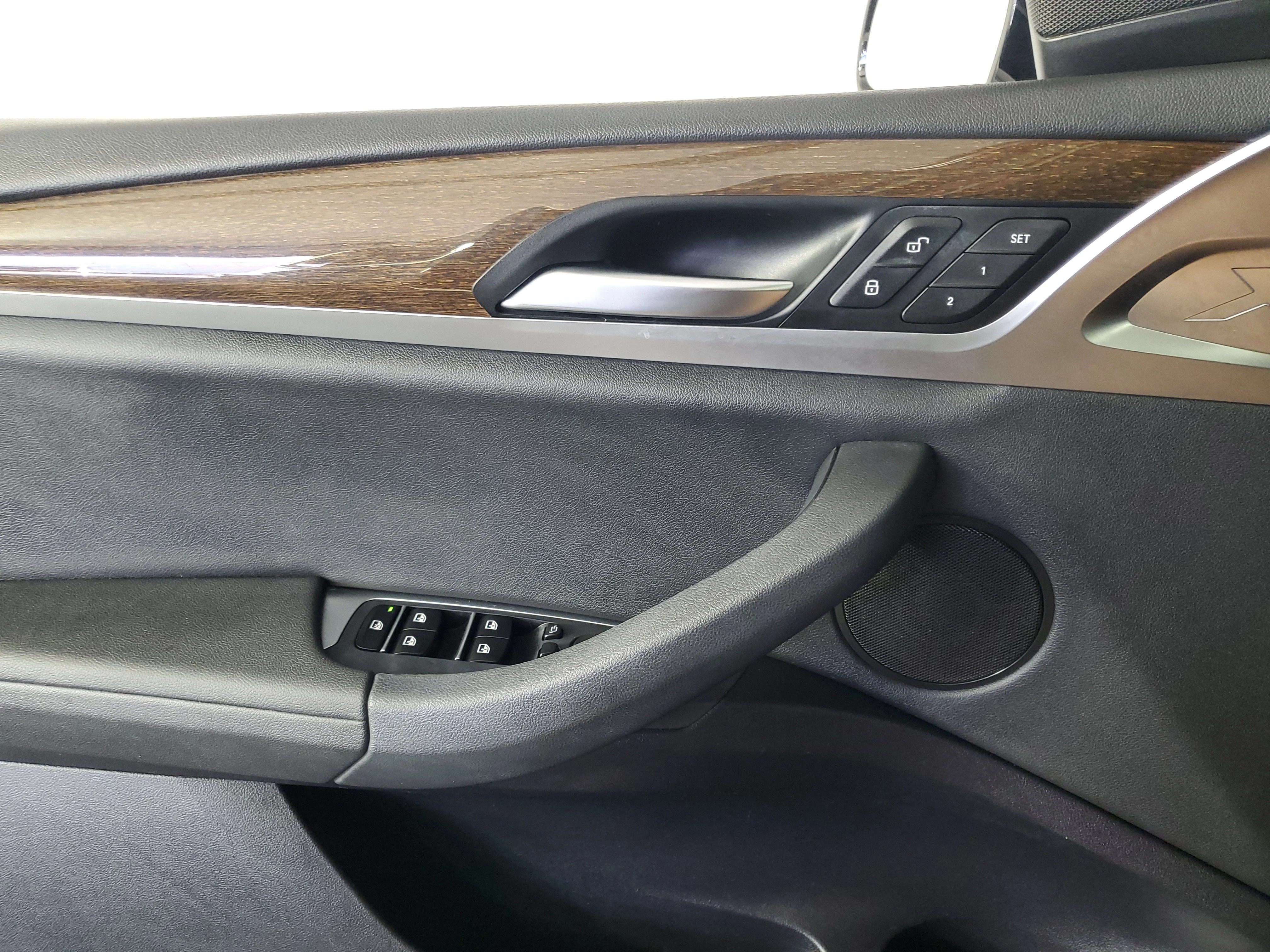 Used 2019 Dark Graphite Metallic BMW sDrive30i image 29