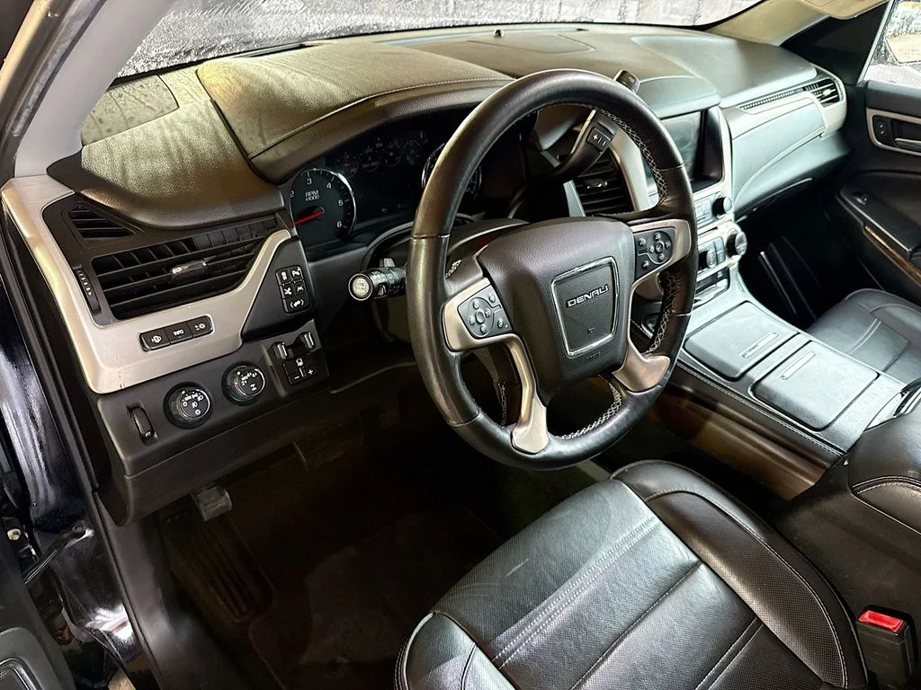 Used 2018 Black GMC Denali image 10