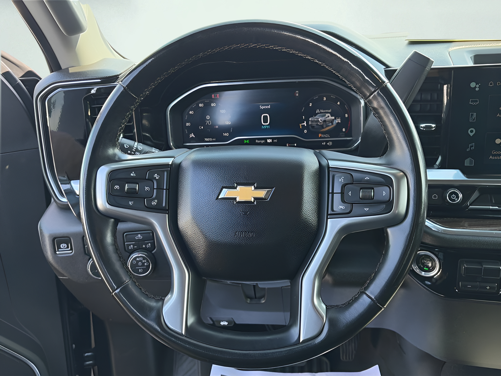 Used 2024 Gray Chevrolet LT image 11