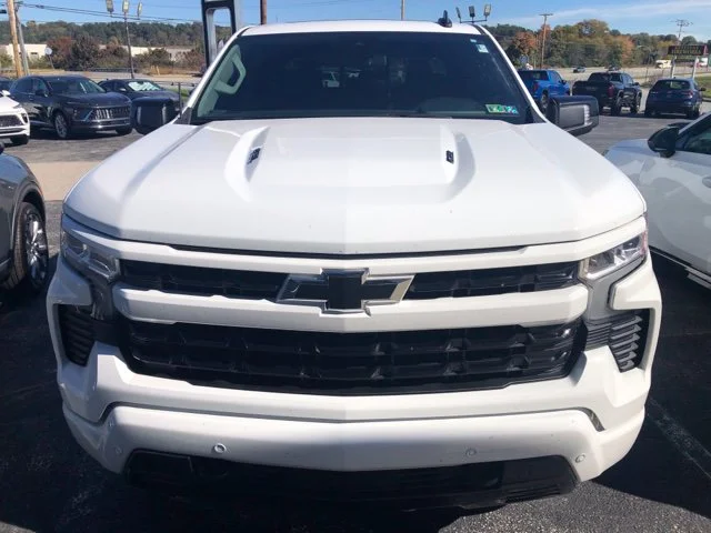 Certified Used 2025 White Chevrolet RST image 2