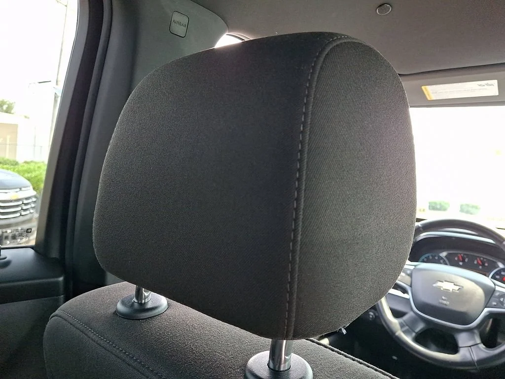 Used 2023 STERLING GRAY METALLIC Chevrolet LT Cloth image 14