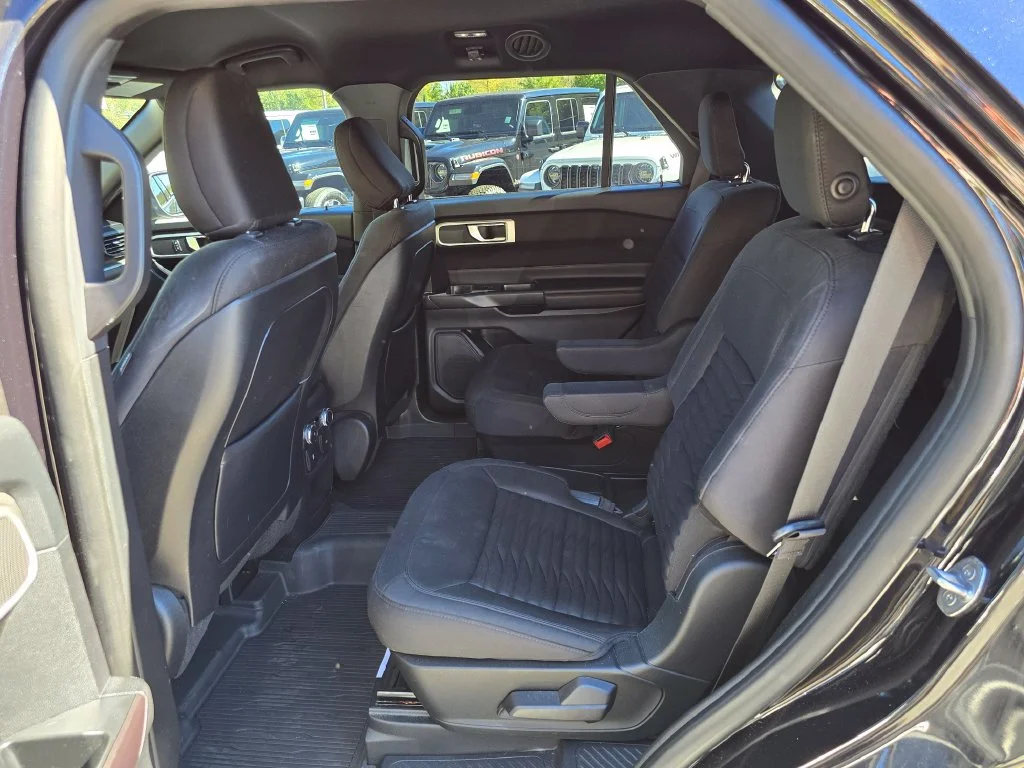 Used 2020 Black Ford XLT image 21