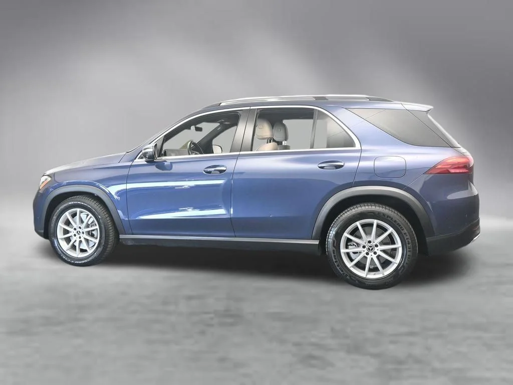 2024 Mercedes-Benz GLE GLE450E - Photo 3