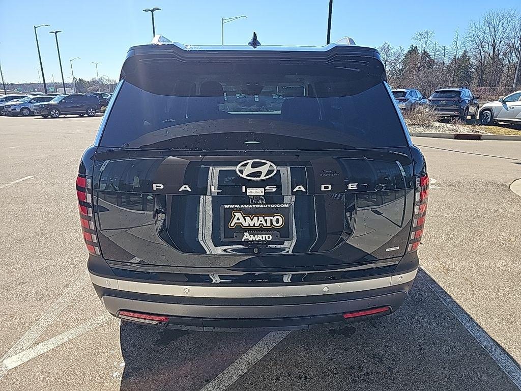 New 2026 Black Hyundai SEL Premium AWD image 4
