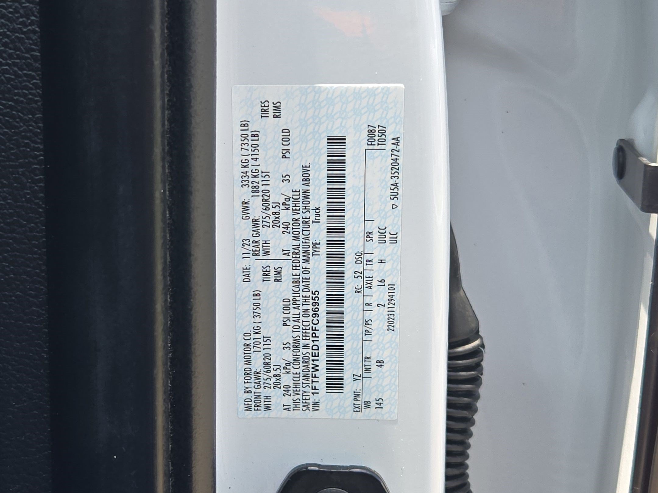Used 2023 Oxford White Ford XLT image 32