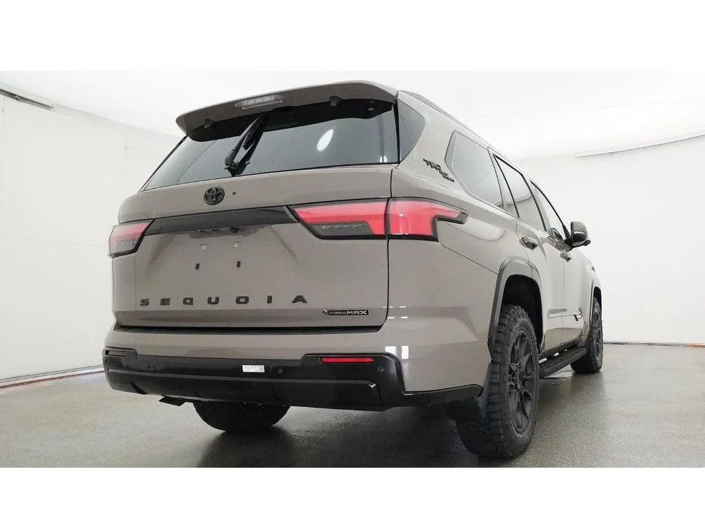 New 2026  Toyota Platinum image 24