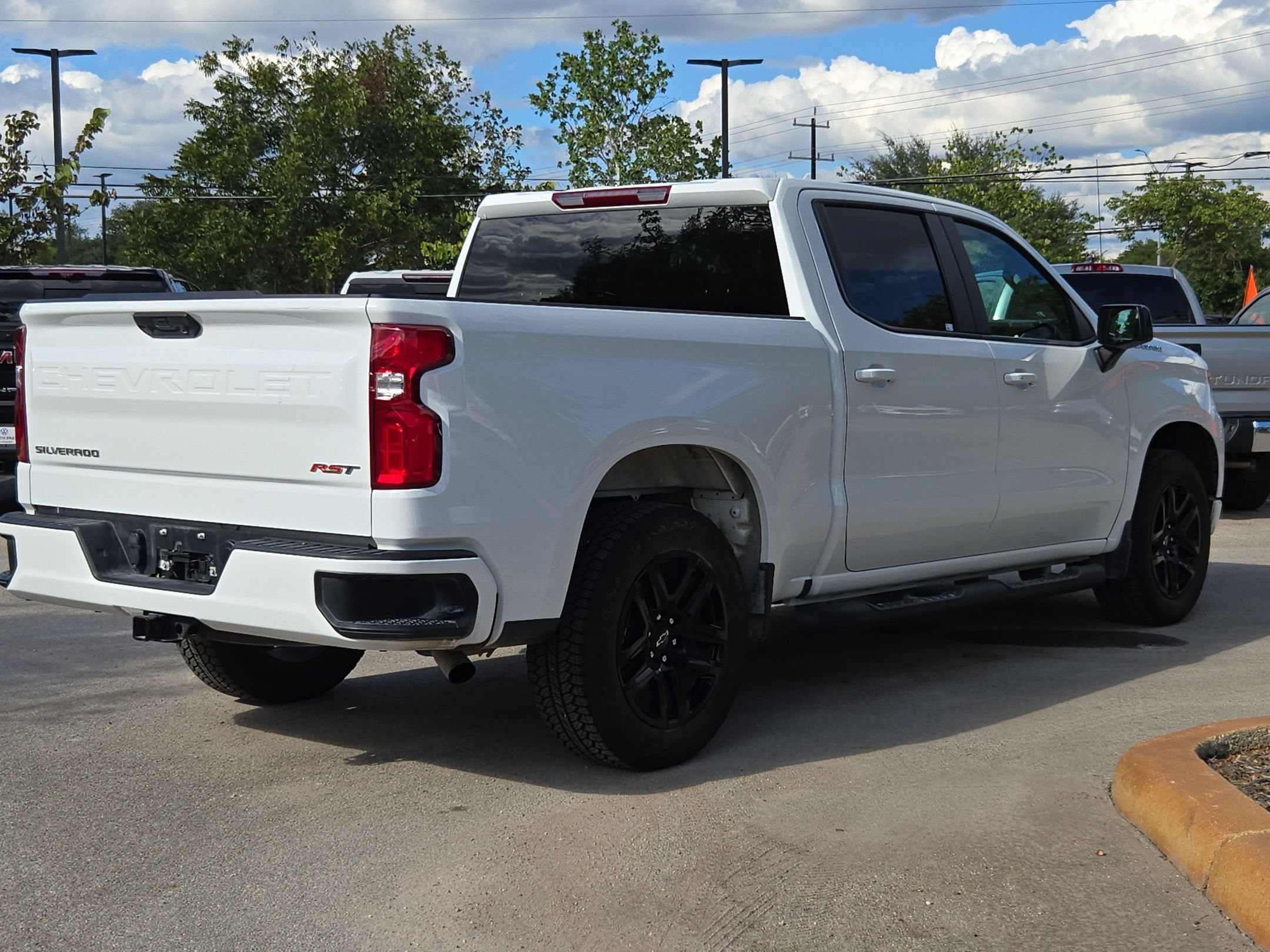 Used 2026 Summit White Chevrolet RST image 3