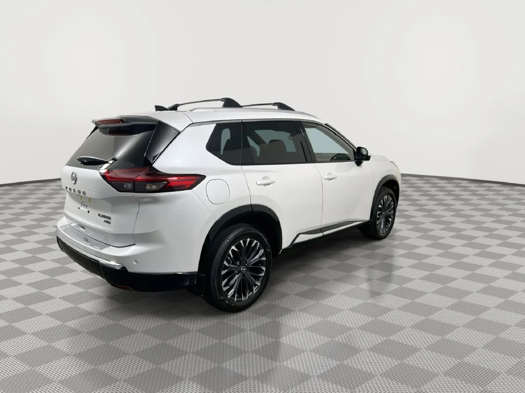 New 2026 Everest White Pearl TriCoat Nissan Platinum image 8